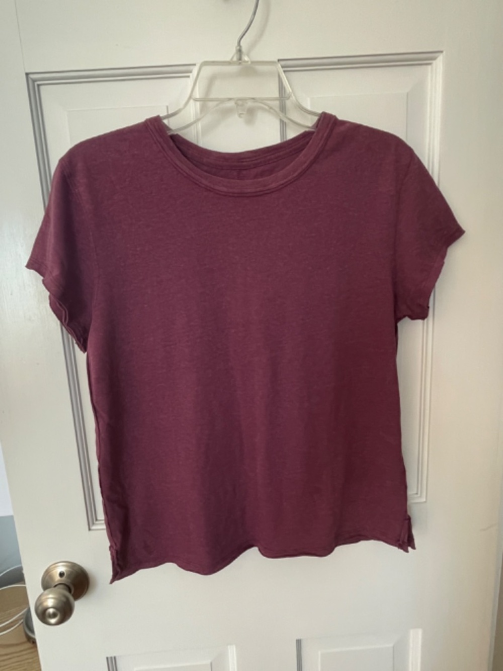 Free People We The Free Nova Tee  Violet Siren Size Medium - Picture 3 of 6
